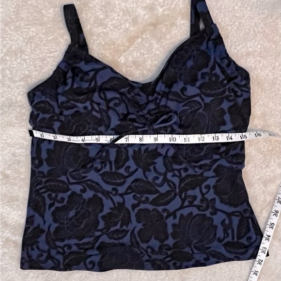 SOLD Lands' End Women's Bl/Blk  Floral Underwire Swim Tankini Top Pads 10 DD - Picture 5 of 14